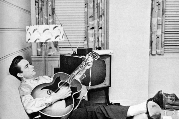 936full-johnny-cashD7E12B8F-3142-6D09-E244-6357F6C8443C.jpg